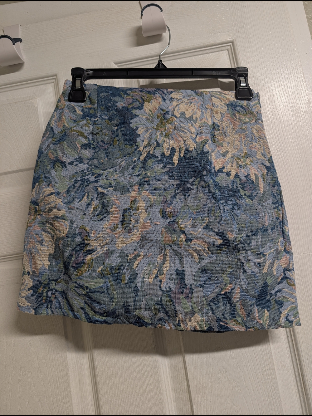 Steve Madden Blue Floral Tapestry Mini Skirt
